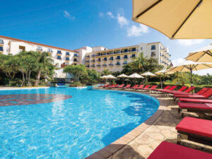 ホテル日航アリビラのガーデンプール