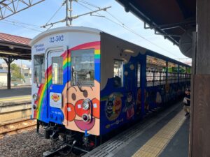 瀬戸内海アンパンマントロッコの外観